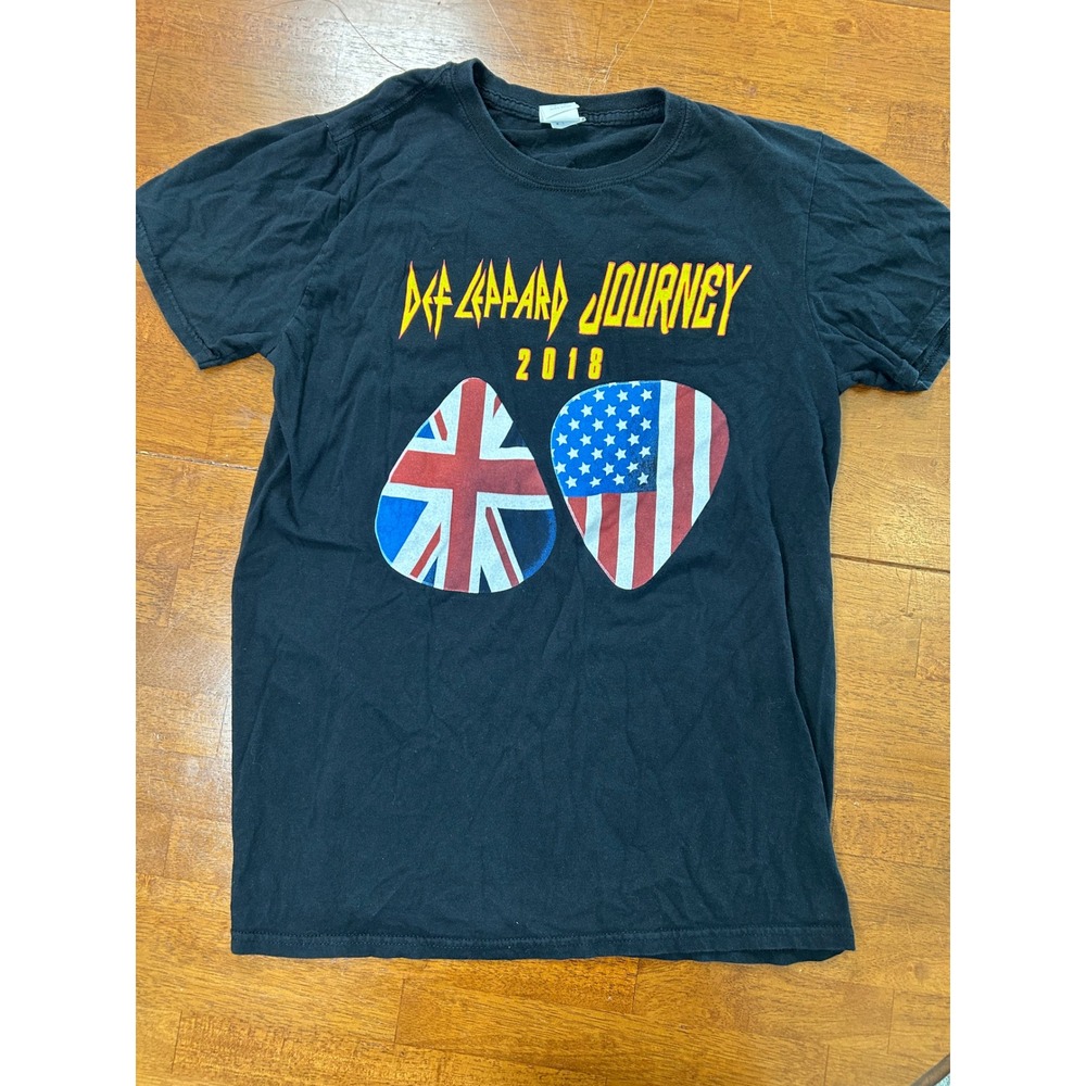 Gildan Def Leppard Journey T-Shirt Mens Medium Black 2018 Tour Graphic Rock Tee